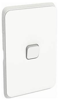 CLIPSAL ICONIC 1 GANG LIGHT SWITCH WHITE